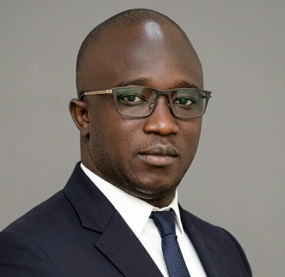 Portrait de Louis Camara, Directeur Général · KP